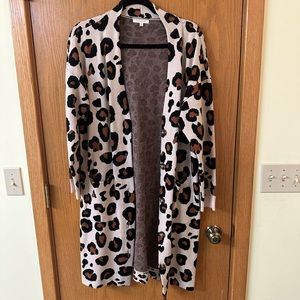 Skies Are Blue Medium Leopard Cheetah Animal Print Cardigan